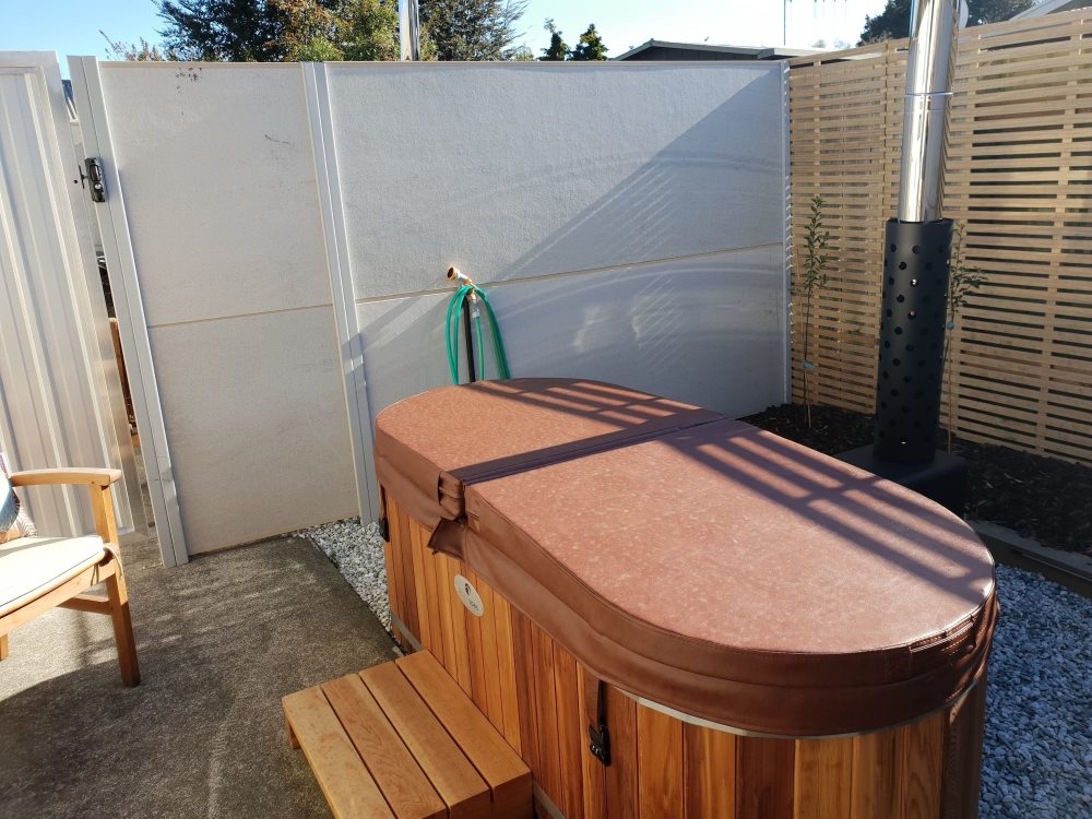 Anchorage Motel Apartments Over view