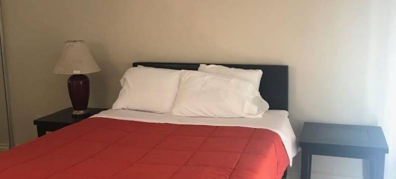 放松舒适 2 居联排别墅酒店(Relax and Comfortable 2 Bedroom Townhome)图片