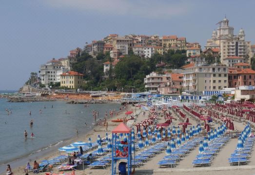 Sunrise Apartment Seaview - Happy Rentals Hotel Overview