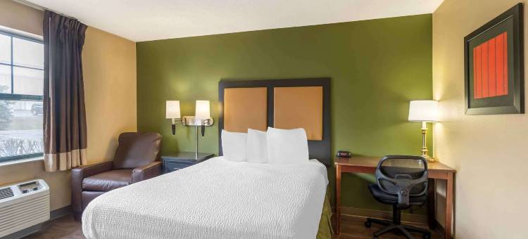 芝加哥伍德菲尔德商城长住美国酒店(Extended Stay America Suites - Chicago - Woodfield Mall)图片