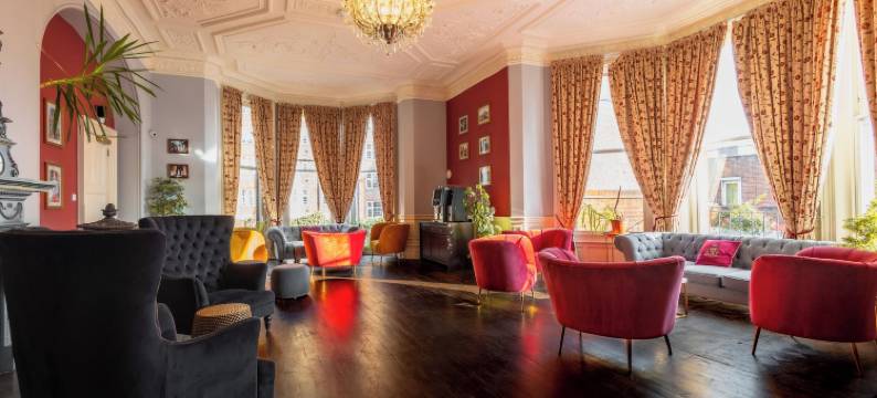 瑞士小屋帕玛旅馆(Palmers Lodge Swiss Cottage)图片