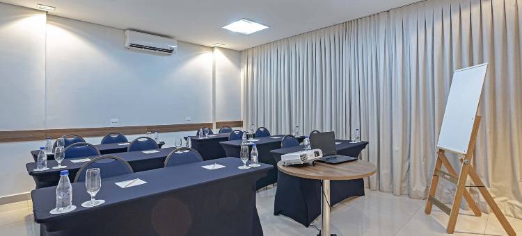 波多韦柳斯拉维耶罗酒店(Slaviero Porto Velho)图片