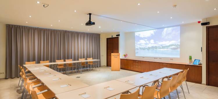 狮子海滩度假村(LionsDive Beach Resort)图片