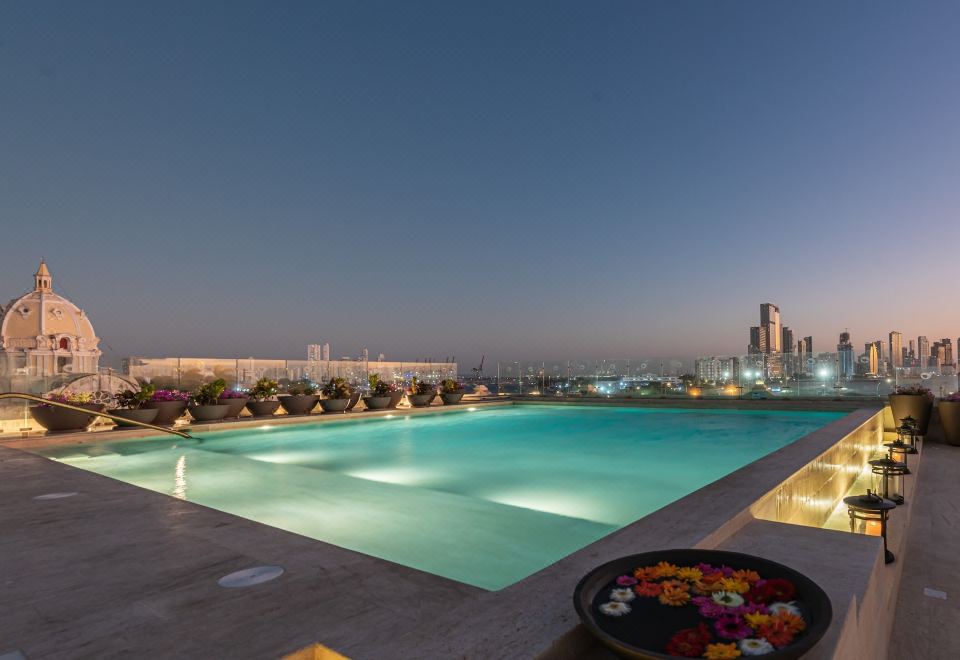 Charleston Santa Teresa Cartagena Over view