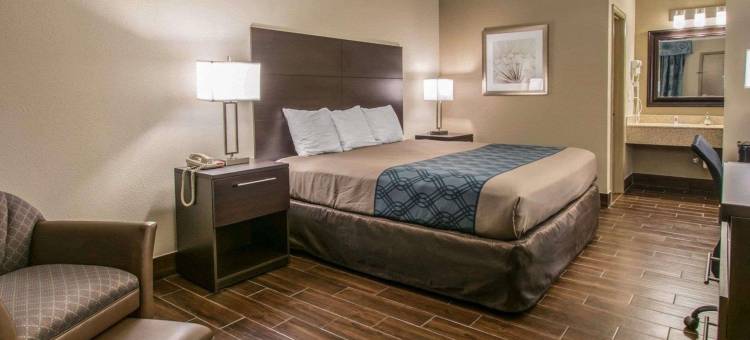 德富尼亚克斯普林斯I-10伊克诺旅馆(Econo Lodge Defuniak Springs I-10)图片