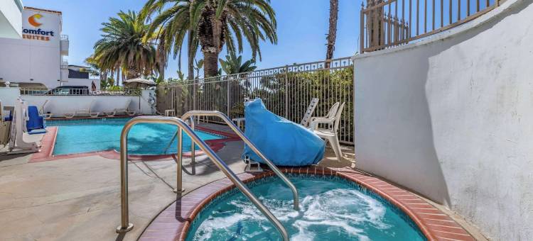 圣克莱门特海滩舒适套房酒店(Comfort Suites San Clemente Beach)图片