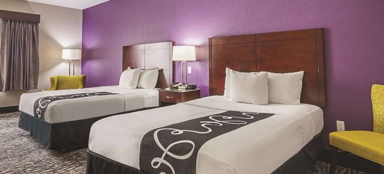 弗雷斯诺西北拉昆塔温德姆套房酒店(La Quinta Inn & Suites by Wyndham Fresno Northwest)图片