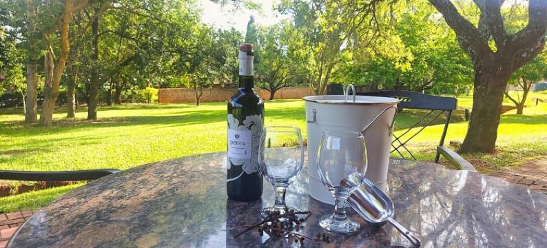 怀特里弗Greenway Woods自助餐饮单元9号(White River Selfcatering at Greenway Woods House No 9)图片