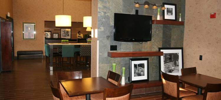 格伦代尔-皮奥里亚欢朋酒店(Hampton Inn Phoenix/Glendale/Peoria)图片