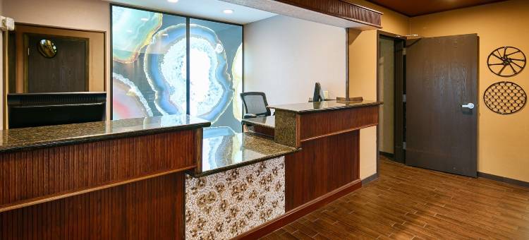 拉玛贝斯特韦斯特优质酒店(Best Western Plus Rama Inn)图片