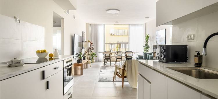 Spacious & Bright 3BR Apartment by Sea N' Rent图片