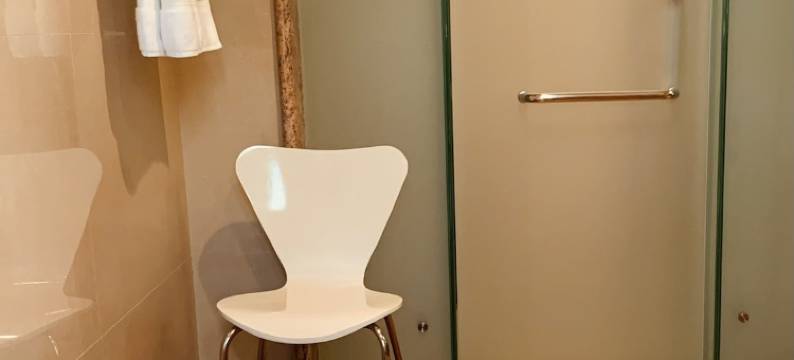 洛瑞安俱乐部酒店(The Lorian Club)图片