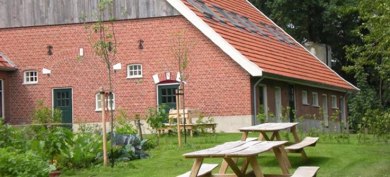 艾尔维霍威尔布尔(Erve Höwerboer)图片