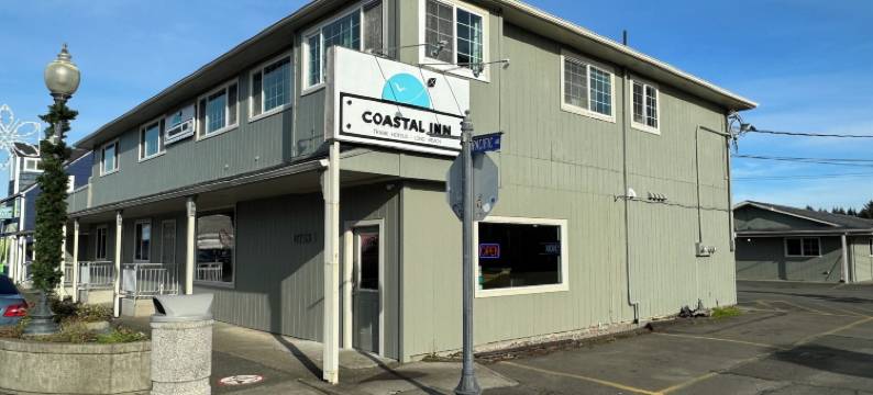 海滨套房酒店(Coastal Inn and Suites)图片