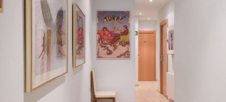 别墅青年旅舍(Hostal la Vila)图片