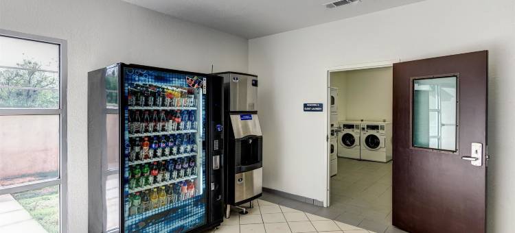 德克萨斯斯威特沃特 6 号开放式客房酒店(Studio 6 Sweetwater, TX)图片