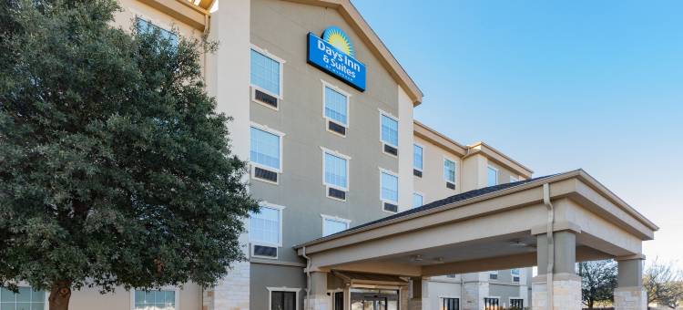 圣安东尼奥东南戴斯套房酒店- 近AT&T中心(Days Inn & Suites by Wyndham San Antonio Near Frost Bank Ctr)图片
