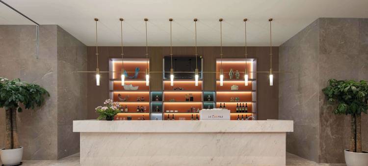 阿勒泰富蕴希尔顿逸林酒店图片