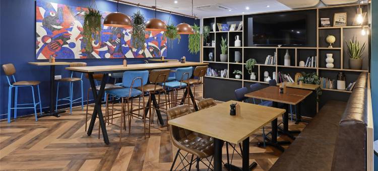 伯明翰邓洛普堡旅屋酒店(Travelodge Birmingham Fort Dunlop)图片