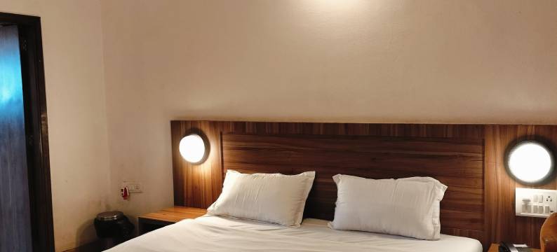 金天鹅海滩度假村(Golden Swan Beach Resort)图片