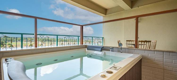 马来西亚塔西克湖景酒店(Tasik Villa International Resort Port Dickson)图片