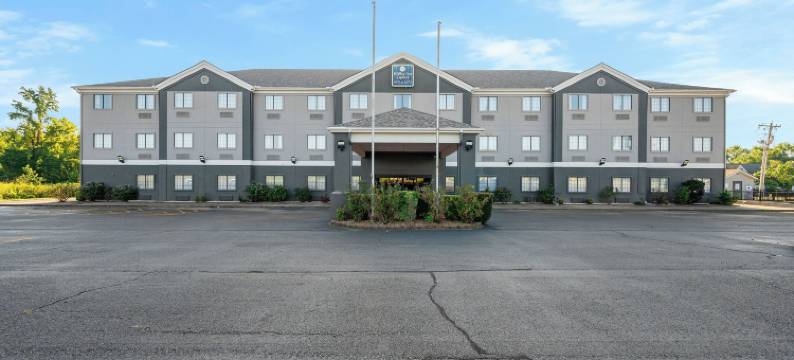 布罗肯鲍嗨威快捷酒店(HiWay Inn Express of Broken Bow)图片