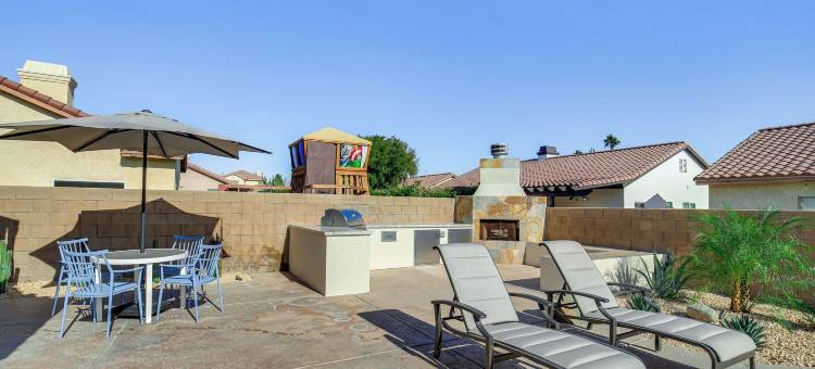 2英里到科切拉：印地欧绿洲带加热泳池(2 Mi to Coachella: Indio Oasis w/ Heated Pool)图片