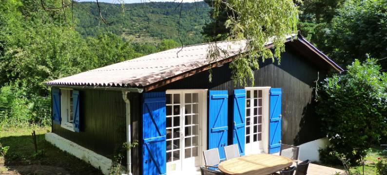 Chalet with garden in the Pyrenees图片