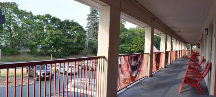 奥斯威戈骑士酒店(Knights Inn Oswego East)图片