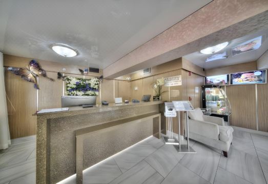 Royal Beach PalaceHotel Overview