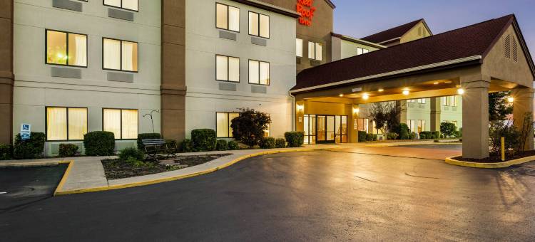 肯塔基州里奇蒙红顶旅馆(Red Roof Inn Richmond, KY)图片