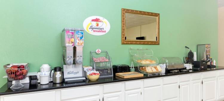 朗维尤北温德姆速8酒店(Super 8 by Wyndham Longview/North)图片