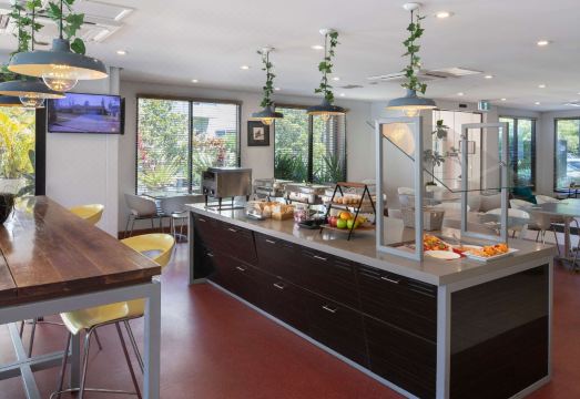 Ibis Newcastle Hotel Overview