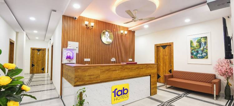 Fabhotel 鲁比康(FabHotel Rubicon)图片