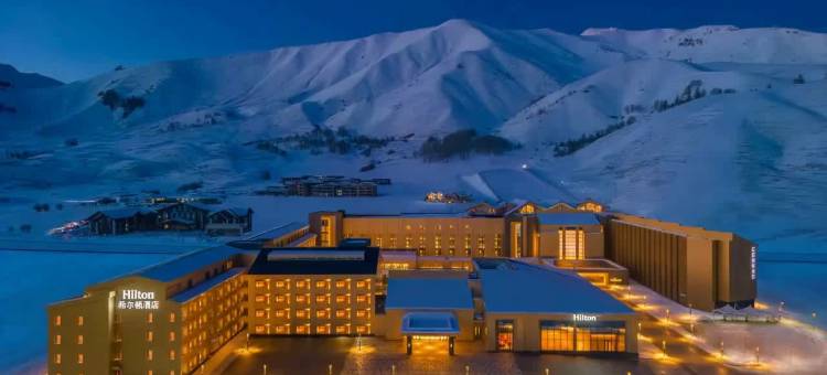 阿勒泰禾木希尔顿酒店图片