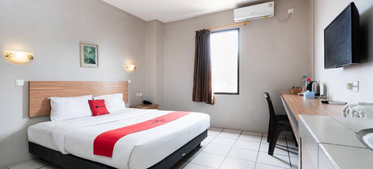 RedDoorz Plus @ Hotel Ulin Samarinda图片