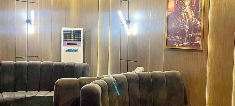 艾尔杰斯之家酒店(ELJJAYS PLACE)图片