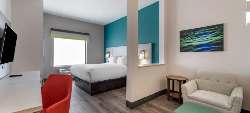 康福套房科罗拉多斯普林斯东-医疗中心区(Comfort Suites Colorado Springs East - Medical Center Area)图片