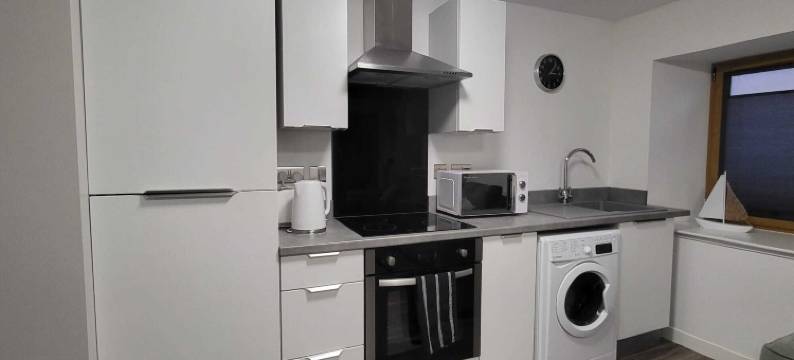 港湾之夜(Harbour Nights)图片