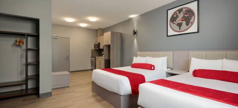 温德姆华美达西埃德蒙顿酒店及套房(Ramada by Wyndham West Edmonton Hotel & Suites)图片