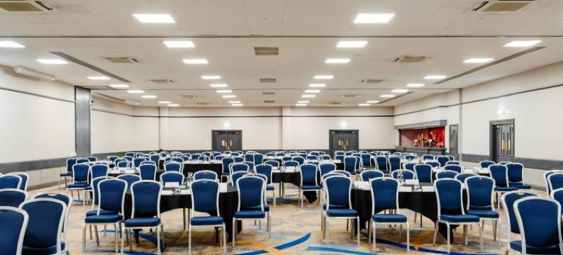 达文垂苑美居酒店(Mercure Daventry Court Hotel)图片