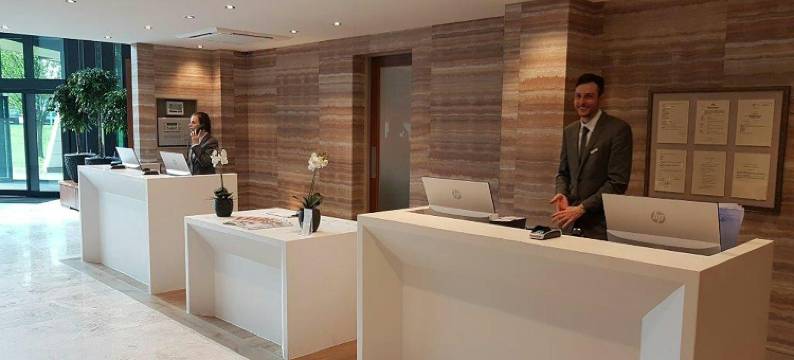 斯塔沃顿公园酒店和高尔夫俱乐部(Staverton Park Hotel & Golf Club)图片