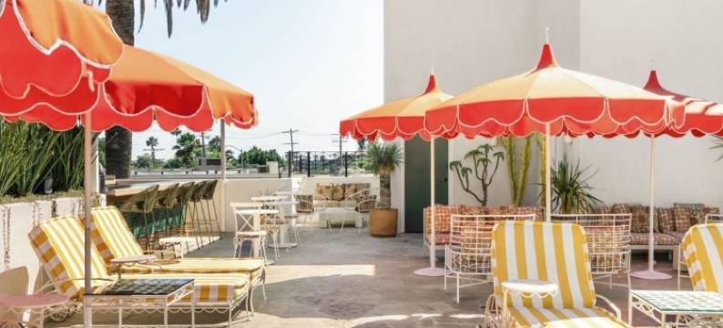 银湖游泳池旅馆(Silver Lake Pool & Inn)图片