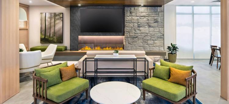 格雷文赫斯特慕斯科卡万枫酒店及套房(Fairfield Inn & Suites Gravenhurst Muskoka)图片