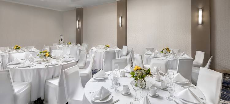 芒特劳雷尔希尔顿逸林酒店(DoubleTree Suites by Hilton Mt. Laurel)图片
