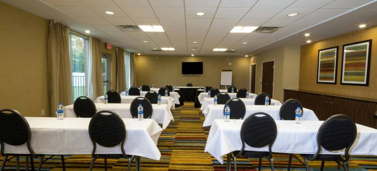 底特律-切斯特菲尔德万枫套房酒店(Fairfield Inn & Suites Detroit Chesterfield)图片