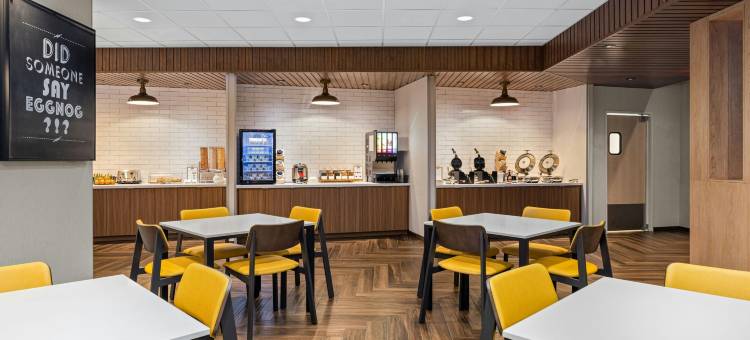 万枫万豪国际酒店及套房迪克森(Fairfield by Marriott Inn & Suites Dixon)图片