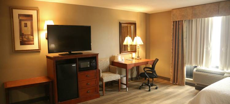 詹宁斯希尔顿欢朋旅馆&套房酒店(Hampton Inn & Suites Jennings)图片