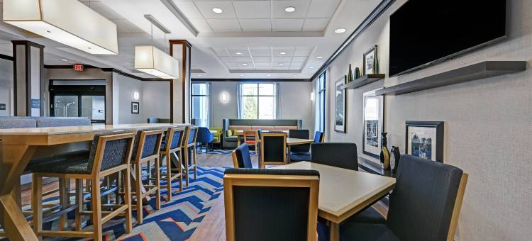 希尔顿欢朋酒店-法明顿(Hampton Inn Farmington)图片