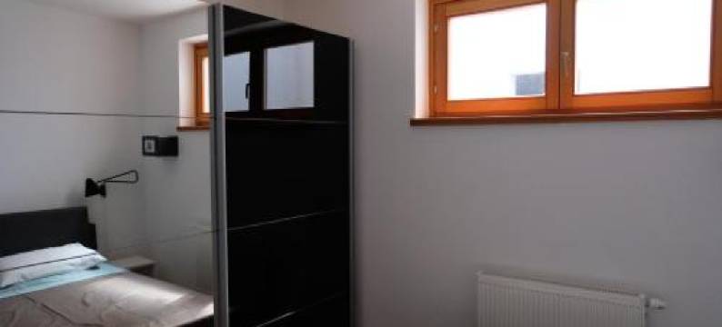 夏季公寓(Apartment Summertime)图片